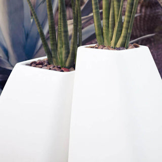 Vondom Noma Macetas vase h.50 cm white by Javier Mariscal - Buy now on ShopDecor - Discover the best products by VONDOM design